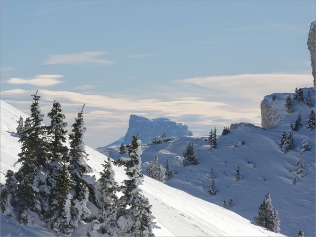 2014-01-25,14-03-35,Mont Aiguille.jpg