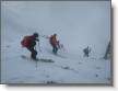 Descente par un petit couloir sous le Petit Van