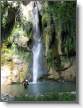 La cascade de 30m de Cuebris offre un rapppel arrose de toute beaute dans une grotte sculptee dans le tuff.