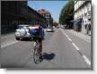 Vers la gare dans les rues de Grenoble.