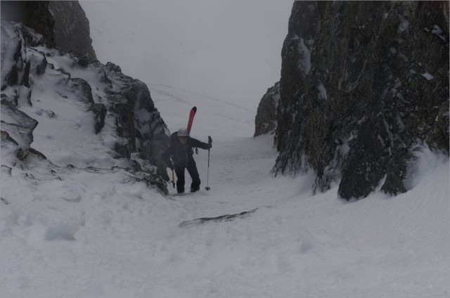 2016-05-15,09-55-10,couloir du Col de la.jpg