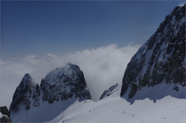 2016-05-15,10-43-07,Col de la combe vu d.jpg