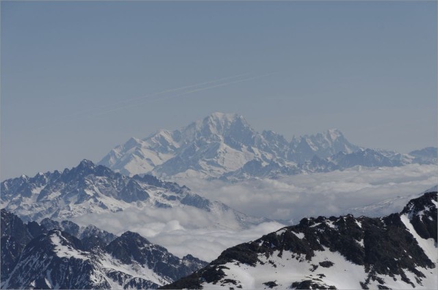2015-05-17,10-16-11,Mont Blanc.jpg