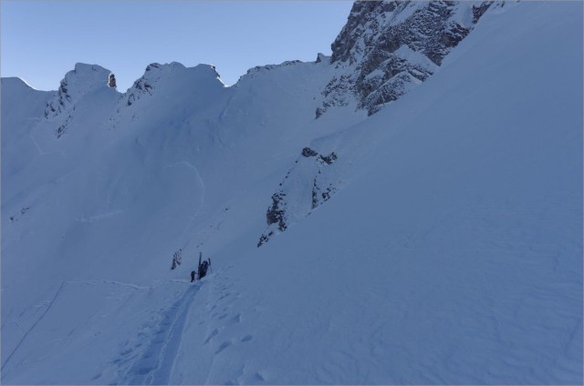 2017-02-19,10-28-19,arrive au Col Nord-.jpg