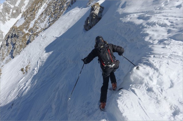 2017-02-19,14-08-22,descente du couloir .jpg