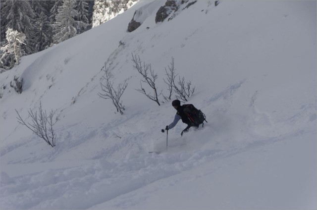 2017-12-09,15-23-06,sous le Col de Bovin.jpg