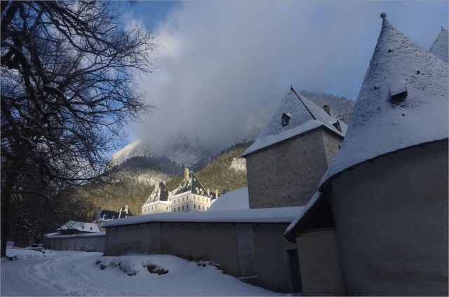 2017-12-09,15-51-21,Monastère de l.jpg