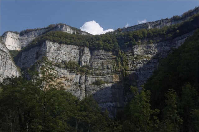 2016-09-10,16-27-06,cirque de Bournillon.jpg