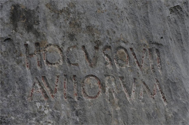 2016-06-05,12-21-58,inscription romaine.jpg