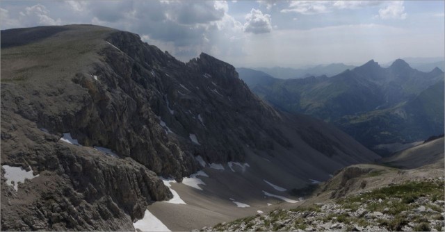 2017-06-24,16-59-54,Combe de la Cluse.jpg