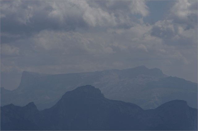 2017-07-23,15-17-34,Plateau de Bure.jpg