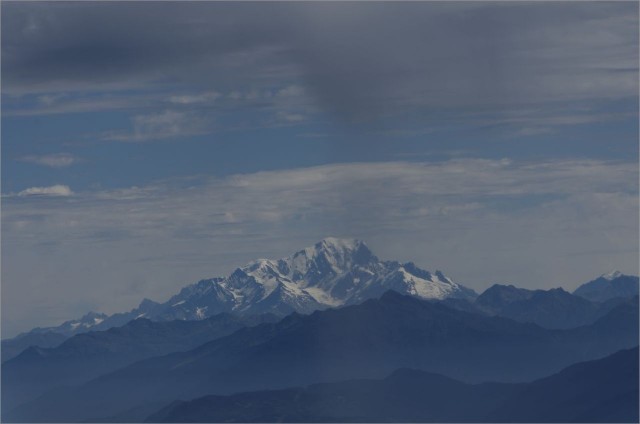 2017-07-29,11-10-58,Mont Blanc.jpg