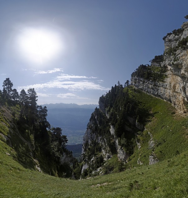 2017-07-30,09-52-35,Cirque de l'Arche Mi.jpg