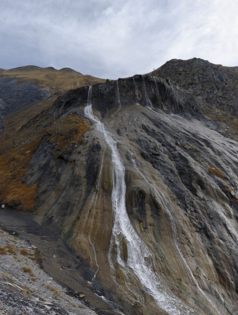 2017-10-28,10-50-48,Fontaine pétri.jpg