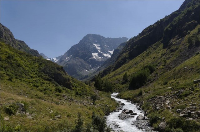 2018-07-29,15-23-10,Aiguille de l'Olan.jpg