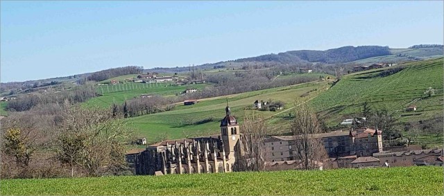 1 St Antoine l'Abbaye.jpg