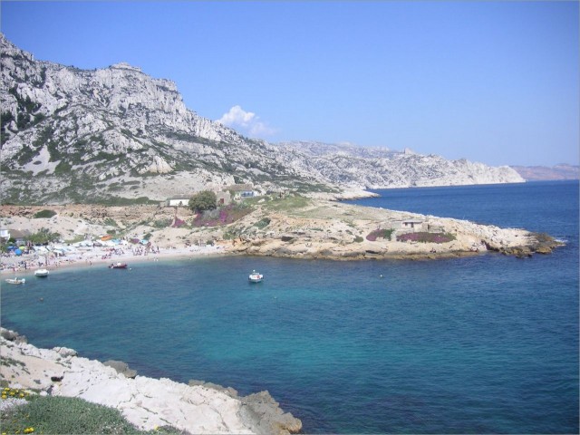 2009-05-02,15-05-21,Calanque de Marseill.jpg