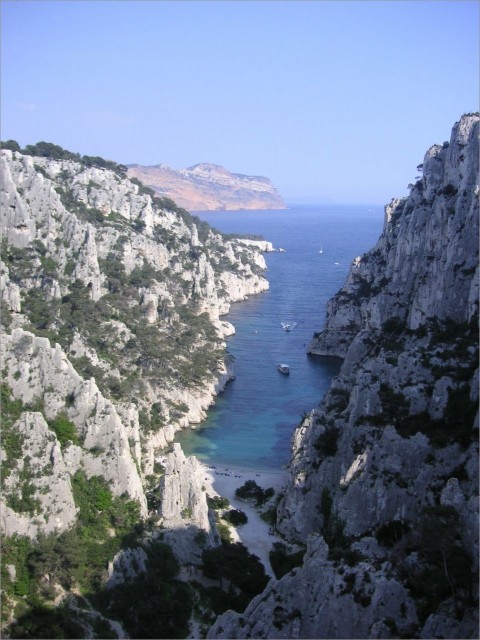 2009-05-03,16-59-31,Calanque d'En Vau.jpg