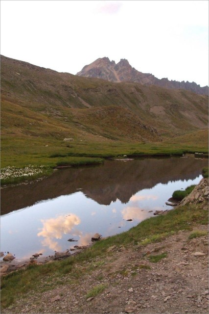 2009-08-02,06-25-23,Reflets dans le Lac .jpg