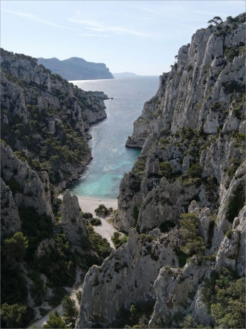 2012-05-17,09-41-00,Calanque d'En Vau.jpg