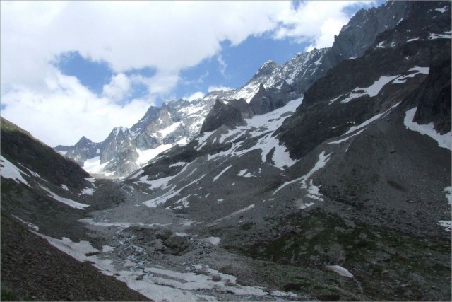 2010-06-26,15-03-41,Vallon de la Selle.jpg