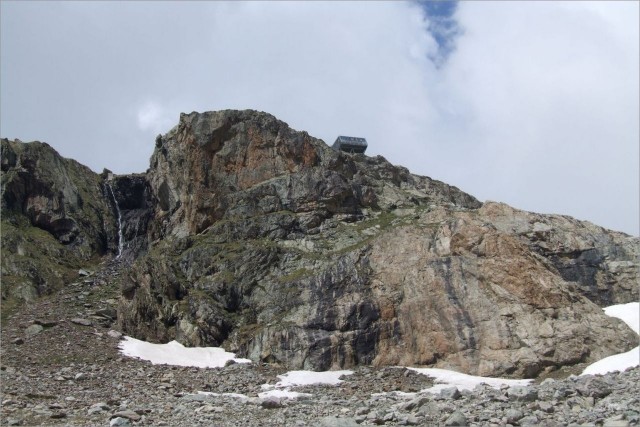 2010-06-26,15-43-51,Refuge de la Selle.jpg