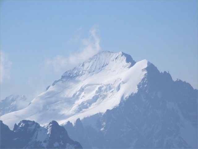 2010-06-27,09-13-01,Barre des Ecrins.jpg