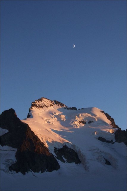 2010-07-17,21-08-15,Barre des Ecrins en .jpg