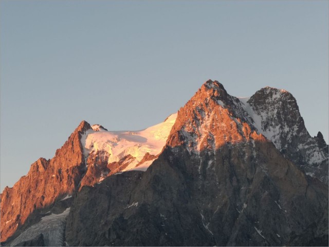 2013-08-15,06-42-40,Mont Pelvoux.jpg