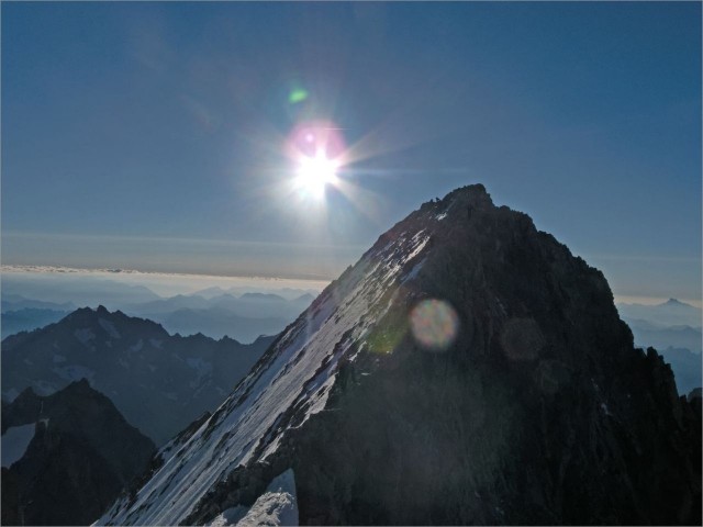 2013-08-17,07-47-14,Barre des Ecrins.jpg