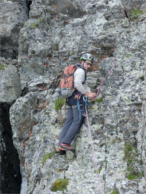 2012-07-03,13-21-32,Arête Petite L.jpg