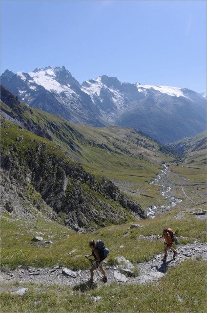 2016-08-21,16-24-23,montée le long.jpg