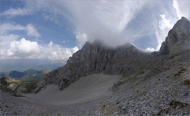 2018-09-16,15-53-27,Combe du Petit Obiou.jpg