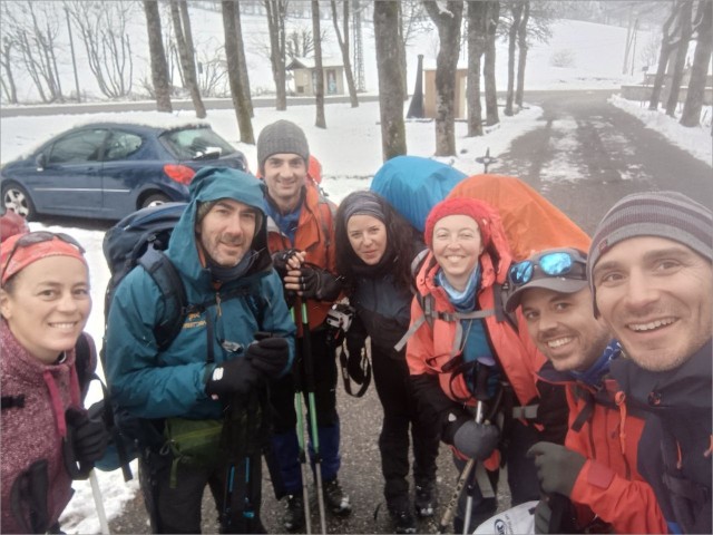 la team aprs 3 jours d'aventure - on a .jpg