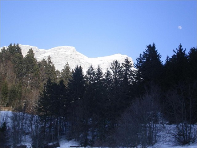 DENT DE CROLLE ET LUNE.JPG