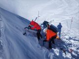 Stage N&A 2025 2025-12-13: Exercice dans la descente. Y'a de quoi pelleter 